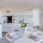 Hill A Terrasse 130m2, Vue Panoramique, Piscine, Parking Prive, Climatisation, Wifi Nice