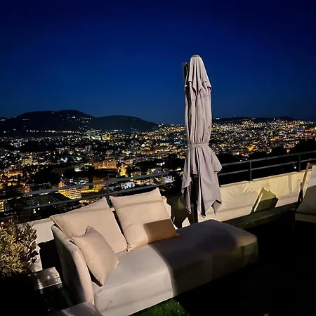 Hill A Terrasse 130m2, Vue Panoramique, Piscine, Parking Prive, Climatisation, Wifi Nizza