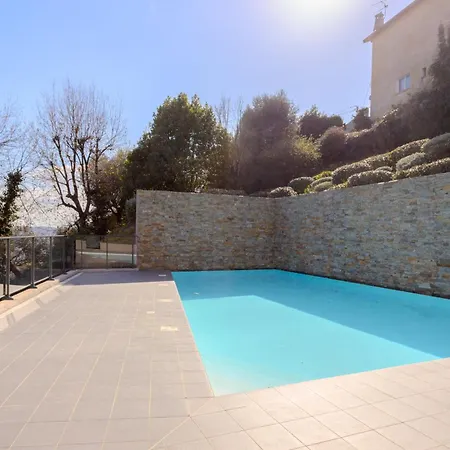 Hill A Terrasse 130m2, Vue Panoramique, Piscine, Parking Prive, Climatisation, Wifi Apartment